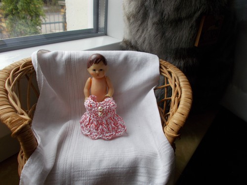 Puppenstube kleid puppe 7cm - puppenstube,, puppe,
