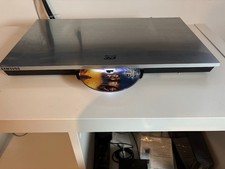 Samsung Blu-ray 3D Player BD-D6900S mit Satellitentuner