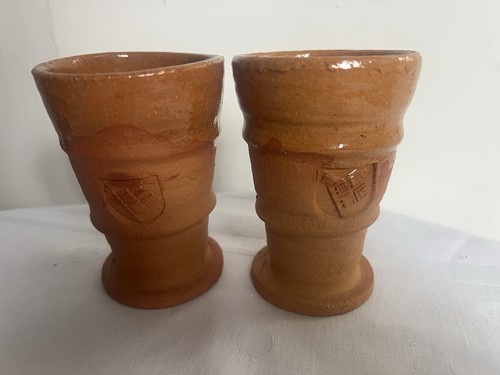 Becher aus ton wappen - becher,