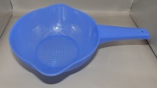 Tupperware Goldregen Sieb Handsieb blau gebraucht