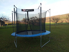 Trampolin 305m mit Leider  zu verkaufen  Für 150€