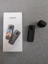 Insta360 X3 360 Grad Kamera mit Zubehörpaket (Akku, Linsenschutz, Rahmen)