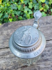 Radsportmotiv  Glas-Bierkrug mit Zinndeckel  – Datiert 1931 -„All Heil!“
