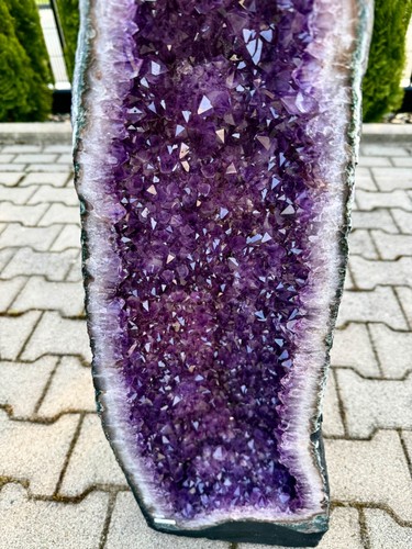 Amethyst druse - druse, geode