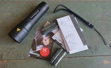 Ledlenser P7 Core | LED Taschenlampe | inkl 4xAAA Batterien | 450 Lumen