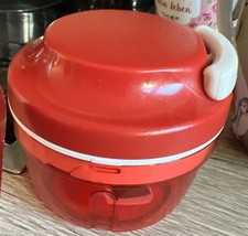 Tupperware  Turbo Chef Zerkleinerer Sonic Zwiebelschneider