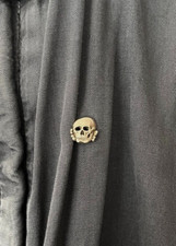 Pin Anstecker Totenkopf Skull