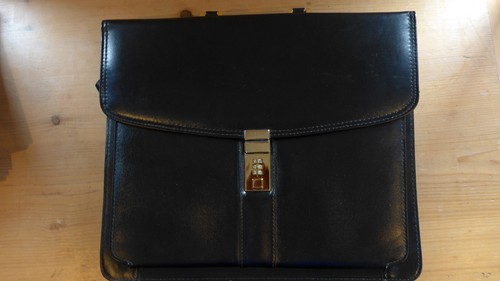 Vintage leder aktentasche aus - vintage, aktentasche.