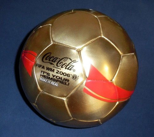 Coca cola goldener fußball - coca-cola,