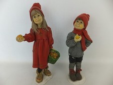 CANDY DESIGN NORWAY  2 Figuren Mädchen u. Junge mit Äpfeln - Carl Larsson