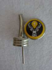 Jägermeister Ausgießer aus Metall mit Hirschkopf Logo - helles orange