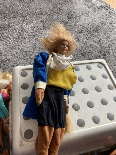 Barbie mantel inc - mantel, disney