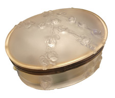 Seltenheit: Ovale Glasdose