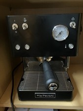 La Pavoni New Casa Bar Siebträgermaschine inklusive Sage Smart Grinder Pro.