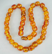 AUFFALLENDE BERNSTEIN KETTE /