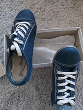 Damenschuhe, Größe 38