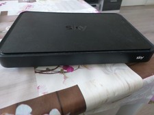 Sky Humax ESd-160C Sky Q Kabel Receiver 1TB Festplatte Fernbedienung UltraHD TV