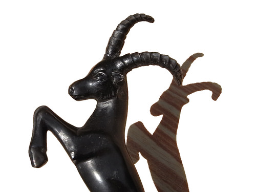 Art deco ziegenbock tisch - deco,