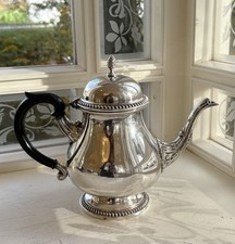 Teekanne England Silberauflage