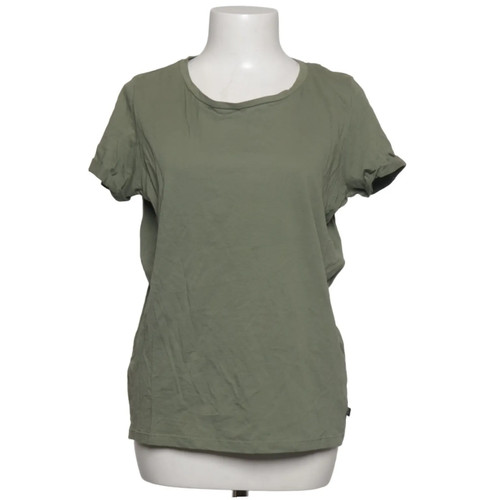 Oliver t shirt - by, t-shirt