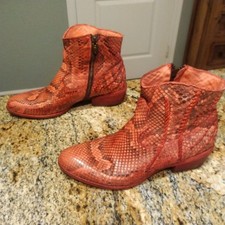 Fauzian Jeunesse Python Boots
