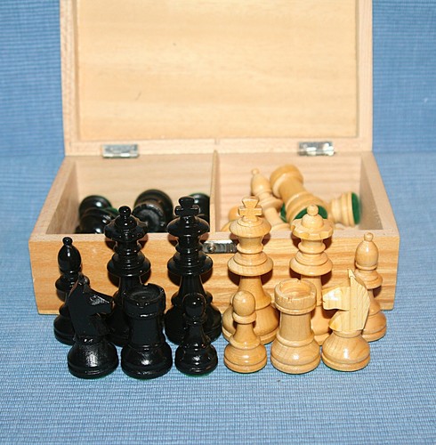 Schachfiguren holz - schachfiguren, /