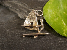 900 Silber Anhänger Surfer