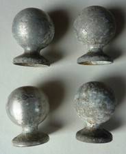 4 Stück Zierkugeln MWH für