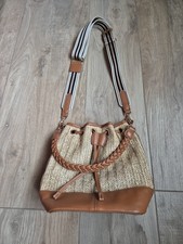 Neue Sommertasche von CARPISA
