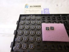 1 Stück / 1 piece TDA7344P  DIGITAL CONTROLLED AUDIO PROCESSOR + SURROUND SOUND