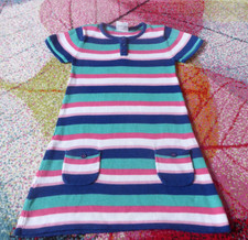 Süßes Strickkleid kurzarm