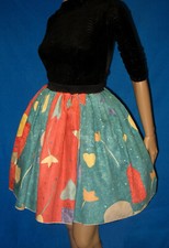 *VINTAGE*Petticoat Square
