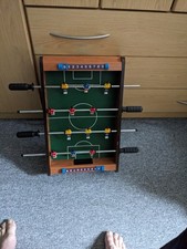 Tischfußballspiel mit 2 Bällen