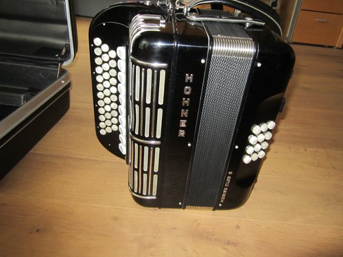 Hamonika hohner club - hohner, s