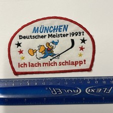 Aufnäher Eishockey München Deutscher Meister 1993 Ich Lach mich Schlapp