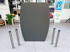 Design Schreibtischplatte Grau mit 4 Metallbeinen – Bootsform 160×80 cm – Büro