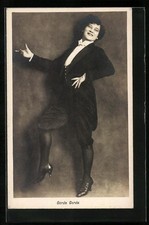 Gerda Gerda im Bühnenkostüm, Variete, Ansichtskarte 