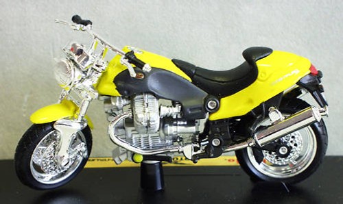 Moto guzzi v10 - moto,