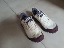 On Cloudventure Ausstellungsschuhe Waterproof Damen Weißbraun Gr. 37 - 179,95€