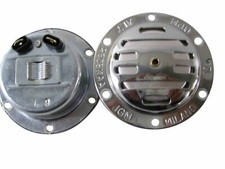 Nagelneue Vespa Hupe Milano