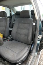 Audi A4 B5 Sitz Fahrersitz vorne links höhenverstellbar 