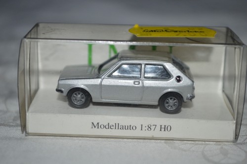 87 vw polo unbespielt - 1:87,