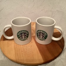 2x Starbucks Coffee Large Mug White Mermaid / Siren Logo 400ml, Rastal, sehr guter Zustand.