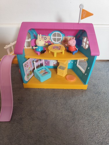 Peppa wutz haus mit schaukel - peppa,