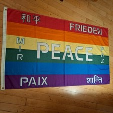 Gebrauchte Peace Fahne 90x150 Polyester mit Ösen Regenbogen