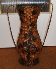 KORBVASE/RATTANVASE 50x41cm gebraucht...