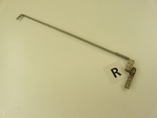 Display Scharnier Rechts aus einem Medion 96420 