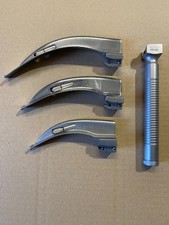 Warmlicht Laryngoskop Set  Helbig Handstück+ Macintosh Spatel Gr. 2,3,4