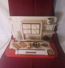 Sehr Alter Kaufmannsladen Teildefekt!- Bastler, mit Zubehör, Holz Weiß/Rot,36 Cm