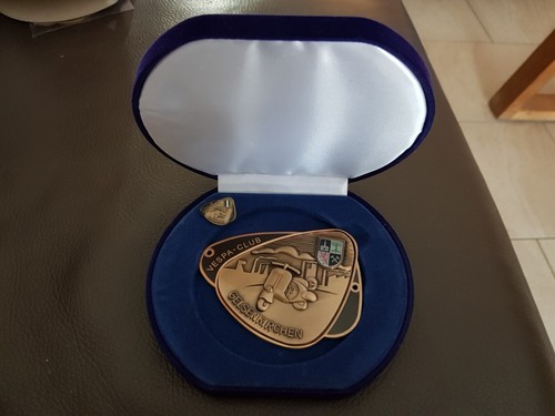 Plakette anstecknadel vespa - plakette,